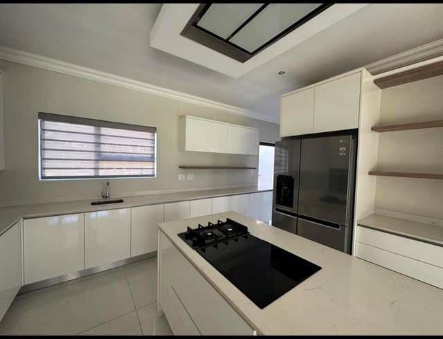 3 BEDROOM PROPERTY TO RENT IN MIDLANDS ESTATE